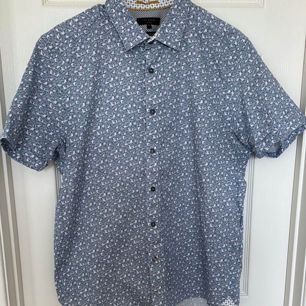 Men's Blue Patterned Shirt